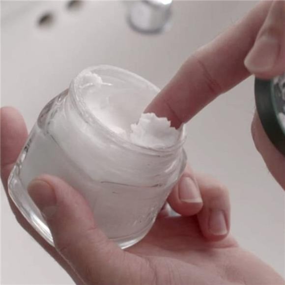 Shaving Kit for Men | Refreshing and Toning Pre-Shave Cream, Shaving Cream Tube - Picture 5 of 7